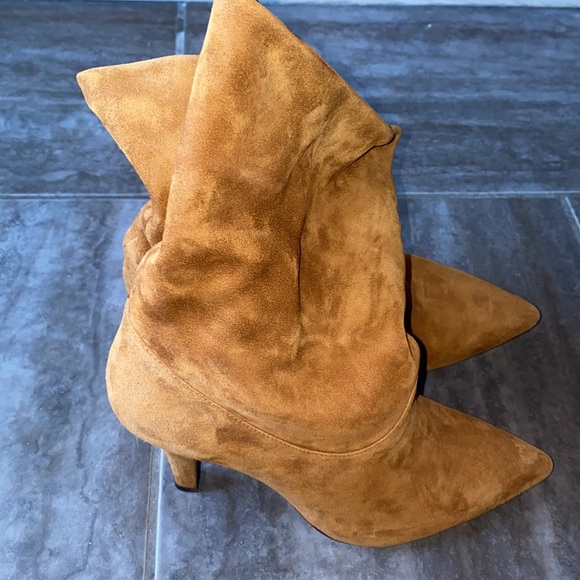 Anine Bing Boots 👌🏼 - Picture 2 of 6